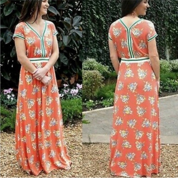 Matilda Jane Dresses & Skirts - Matilda Jane Lets go together At Ease Maxi Dress Coral Floral Pockets Medium